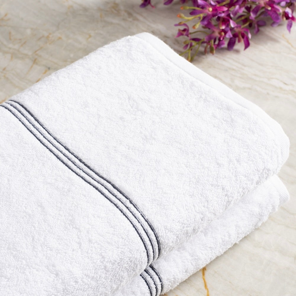 Eloise Grey Towel Set