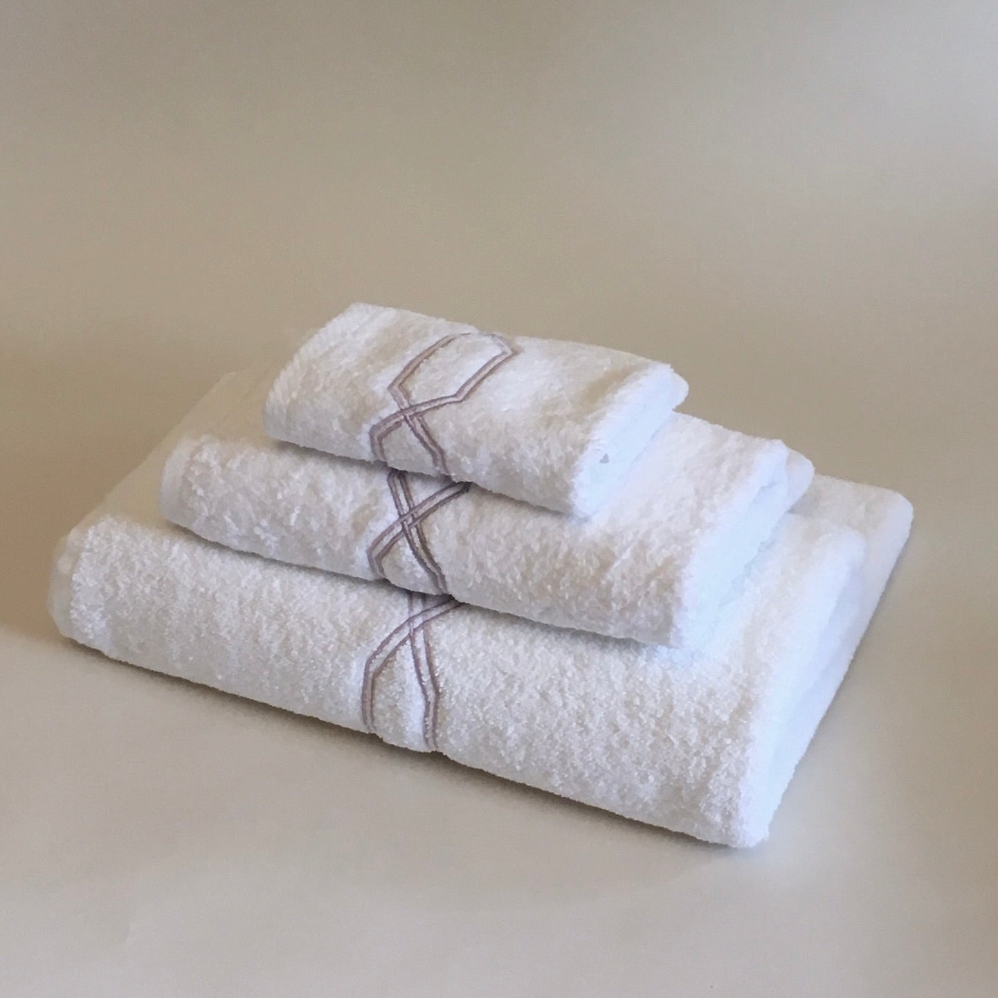 Ceasar Mauve Towel Set