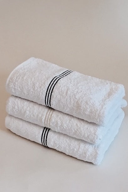 Eloise Grey Towels