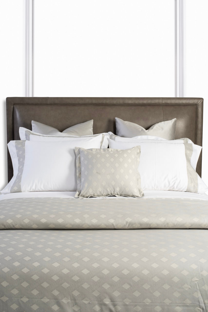 La Rosa Silver Pillow Cases