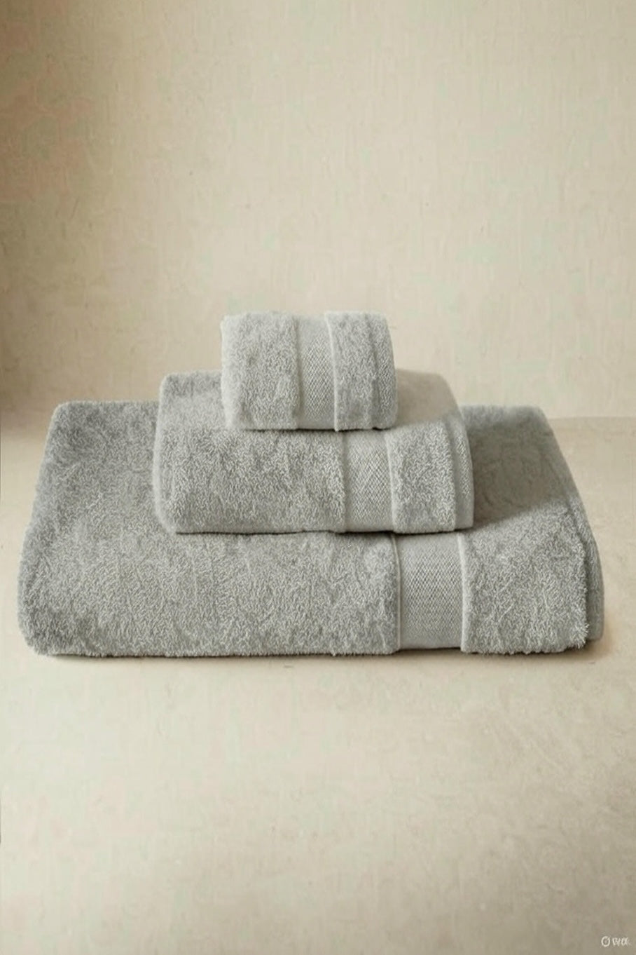 Aida Light Grey Towel Set